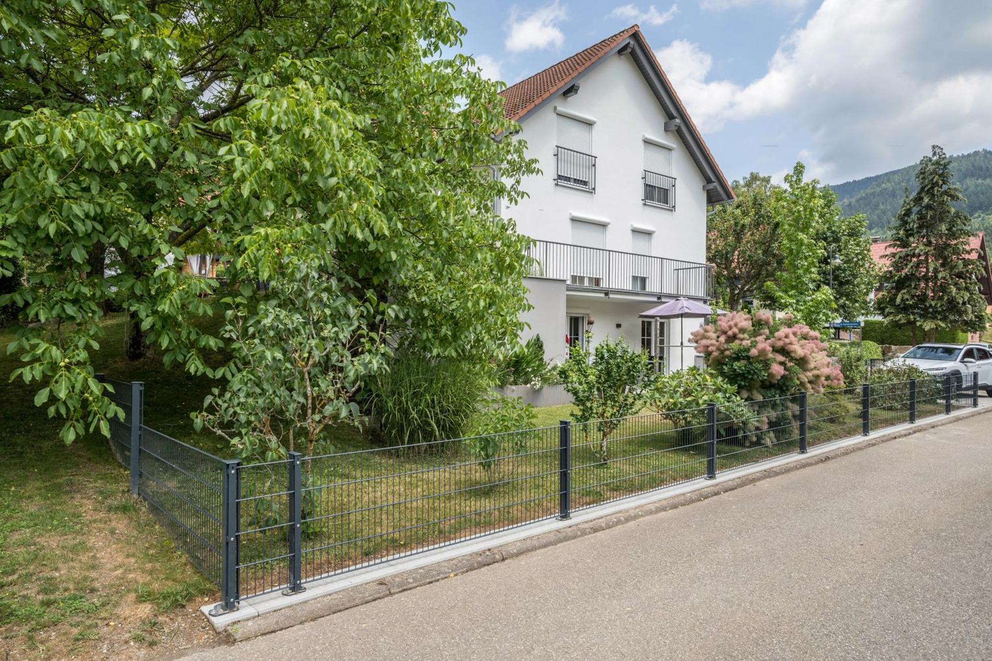 Ferienwohnung Hohfelsenblick Зебах Екстер'єр фото
